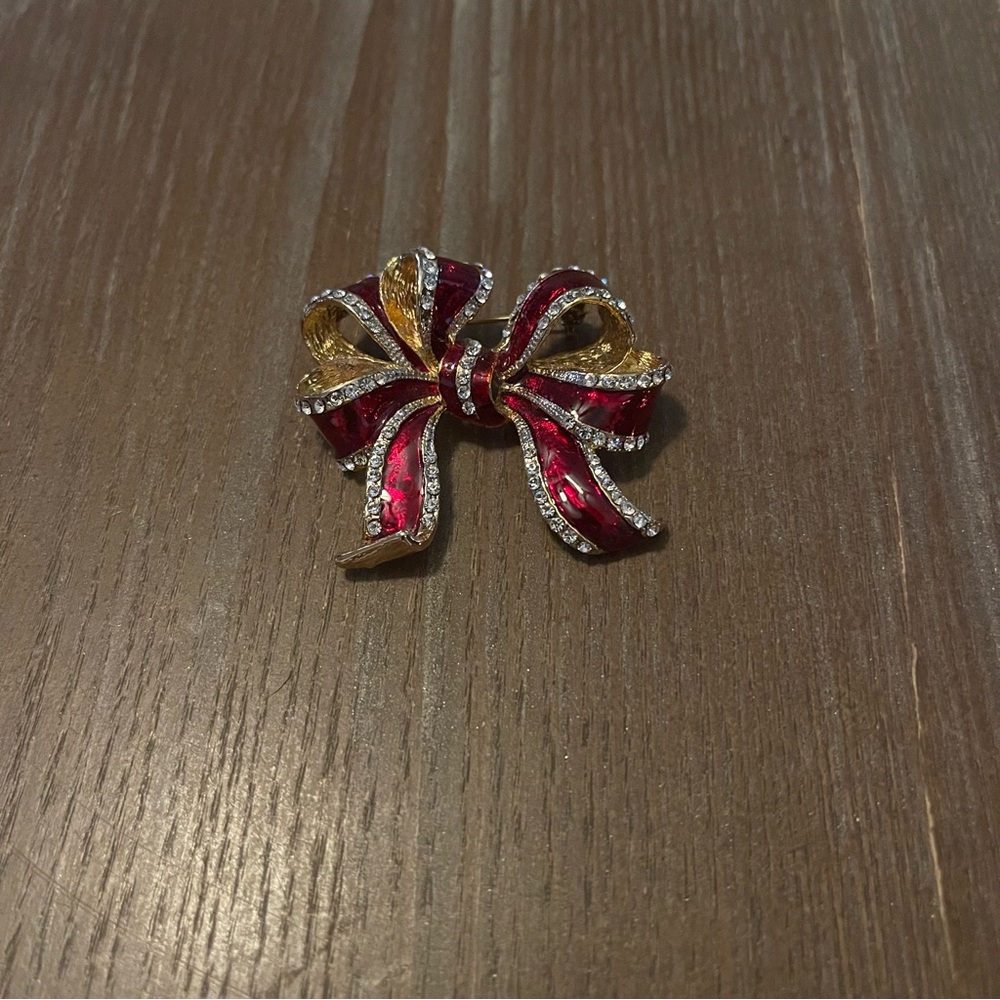 Unbranded Bow Pin